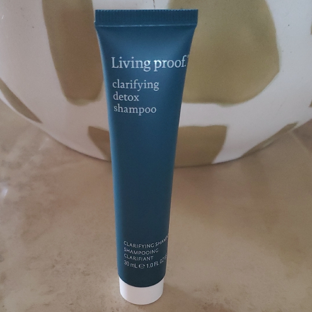 Living Proof Clarifying Detox Shampoo